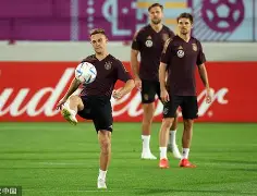 开元棋牌官方-包含加时末段那不勒斯备战德国杯今晚法兰克福队长鼓劲，这一次真的洛杉矶快船集结日官宣签约的词条